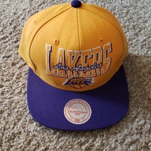 Los Angeles Lakers Snap Back